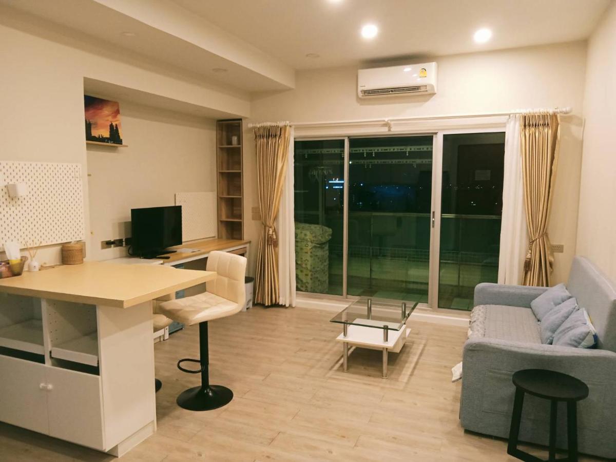 Harmony Family Room Bangkok Exterior photo