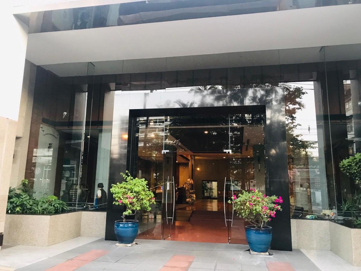 Harmony Family Room Bangkok Exterior photo