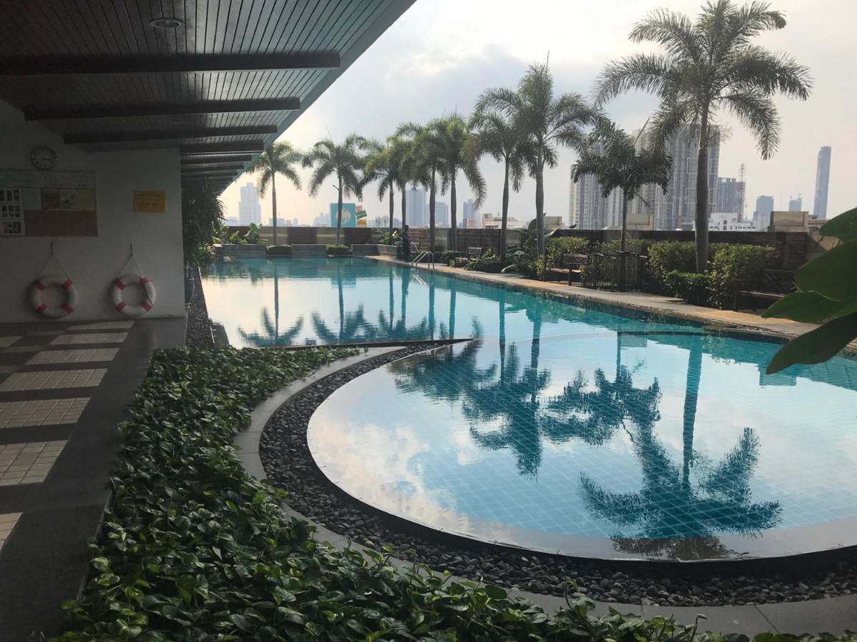 Harmony Family Room Bangkok Exterior photo